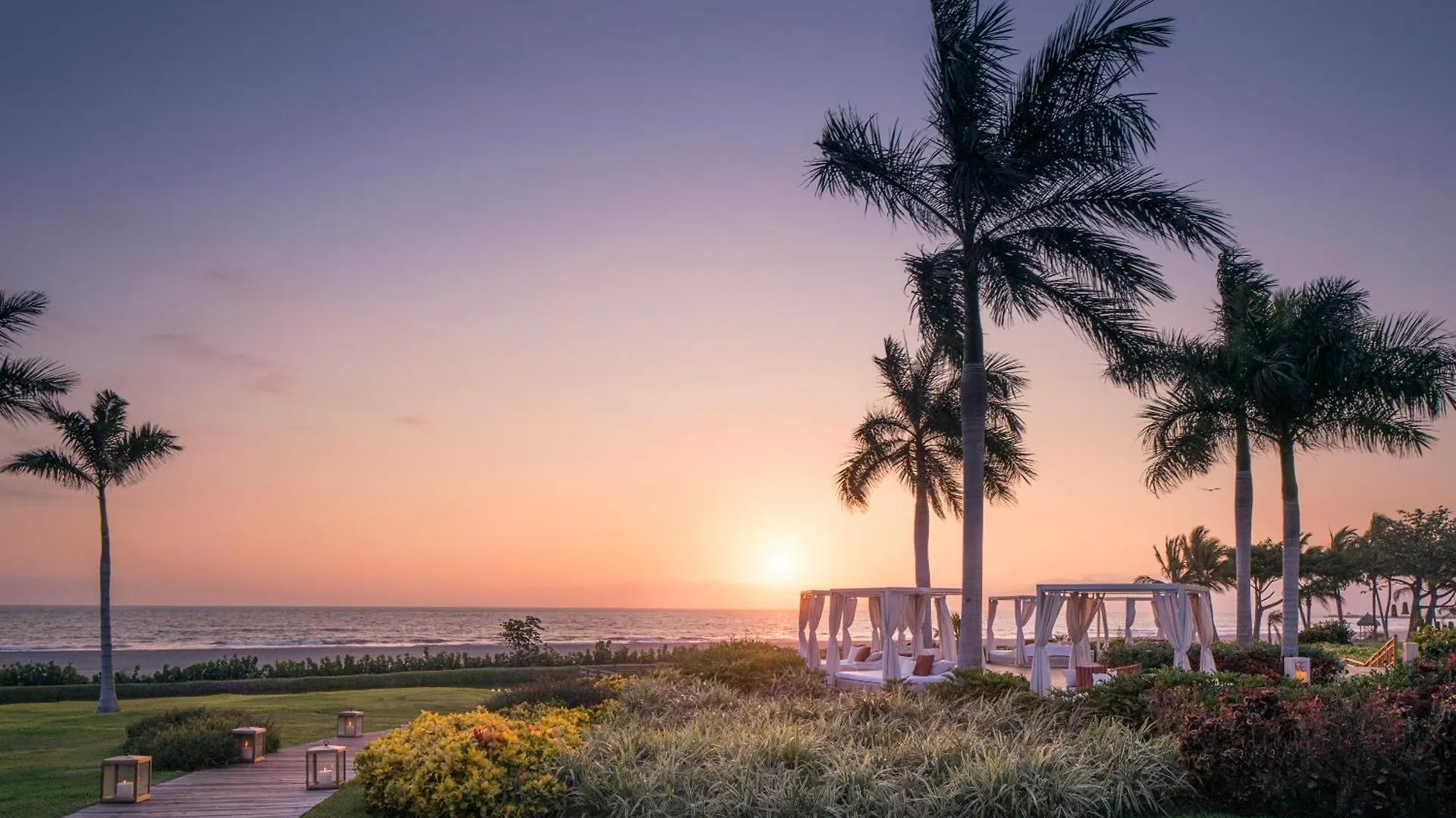 Bon Park Hotel At Vidantaworld Nuevo Vallarta