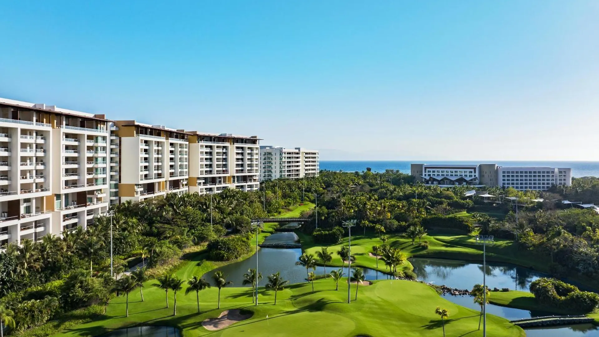 Bon Park Hotel At Vidantaworld Nuevo Vallarta